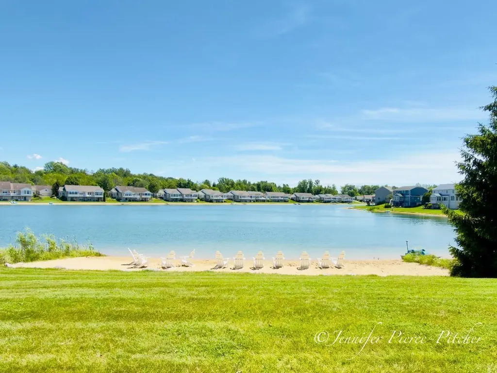 11127 Waterpoint Drive Allendale Charter Township MI 49401