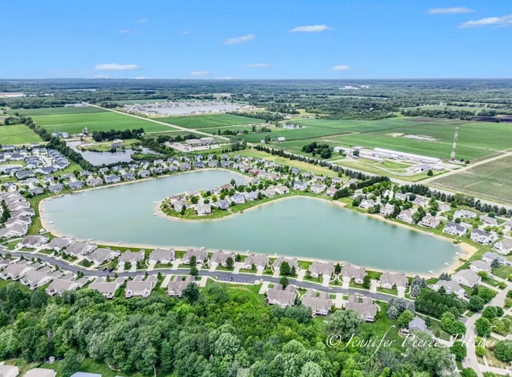 11127 Waterpoint Drive Allendale Charter Township MI 49401