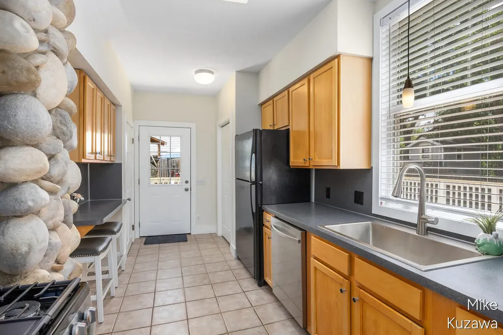 70 Grove Street Coopersville City MI 49404