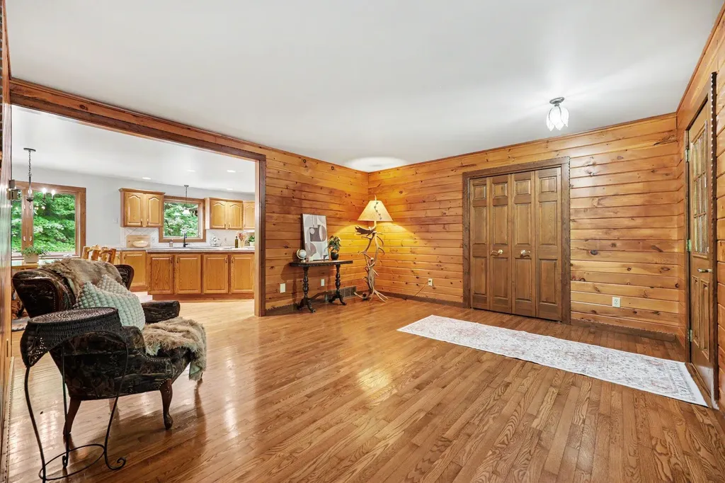 655 Auburn Trail SE Ada Township MI 49301