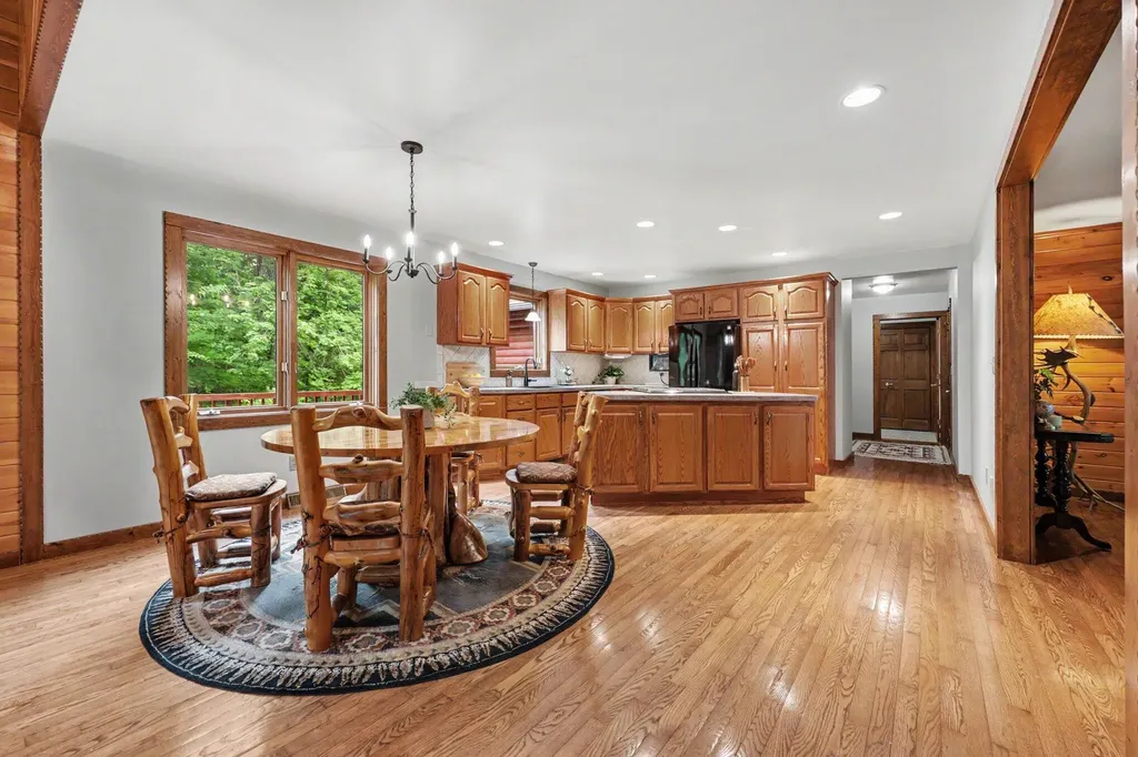 655 Auburn Trail SE Ada Township MI 49301