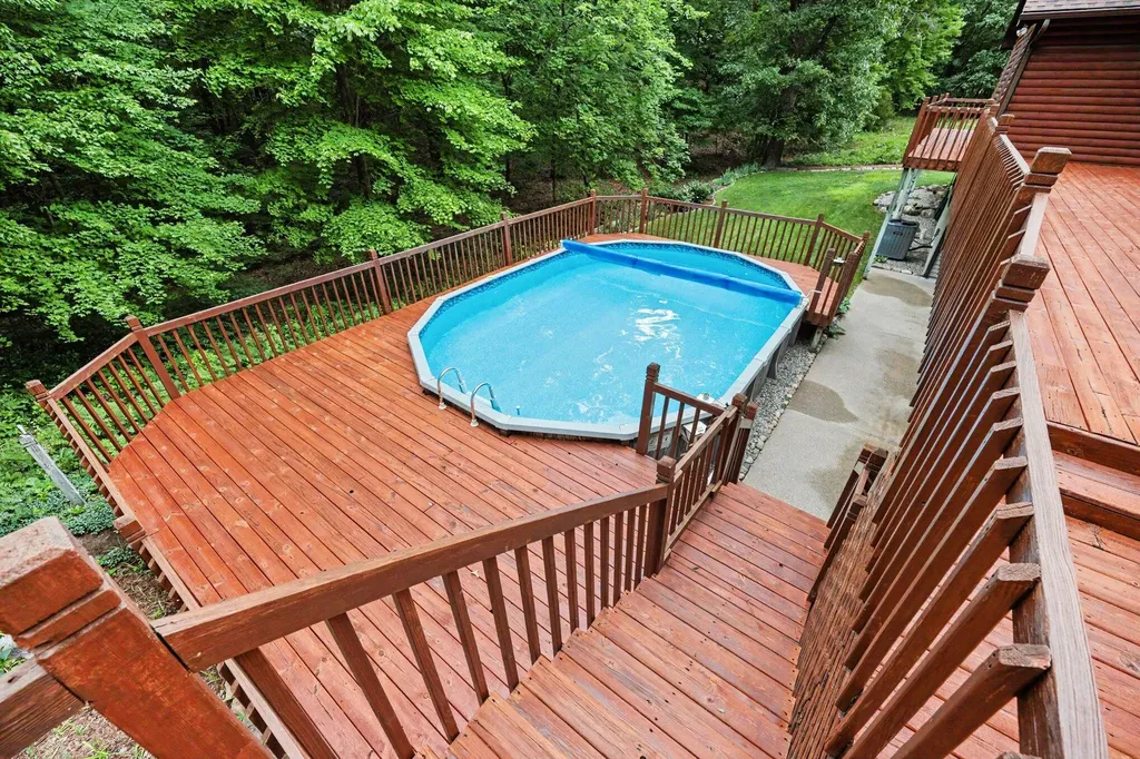 655 Auburn Trail SE Ada Township MI 49301