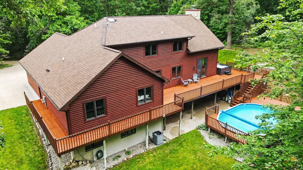 655 Auburn Trail SE Ada Township MI 49301