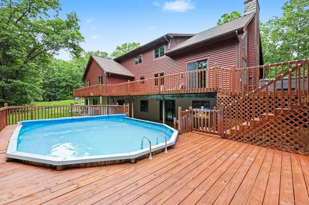 655 Auburn Trail SE Ada Township MI 49301