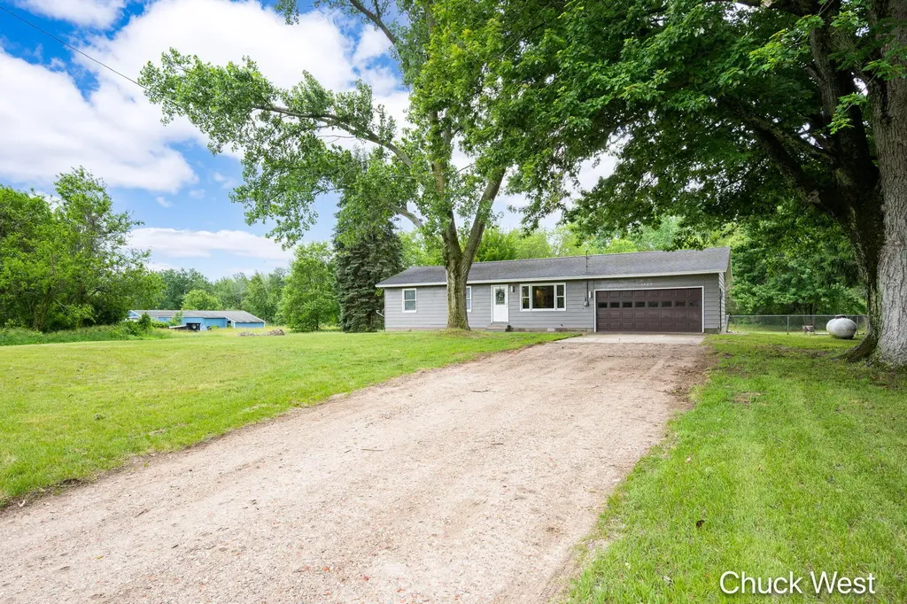 4389 Staple Road Dalton Township MI 49445