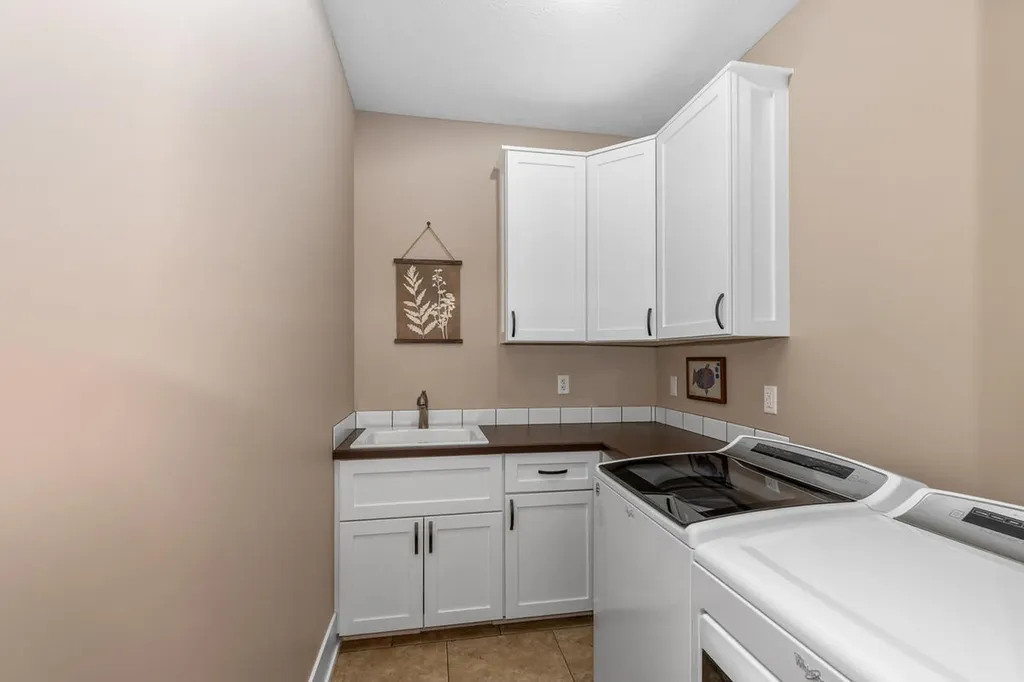 2961 Bristol Avenue NW Walker City MI 49544