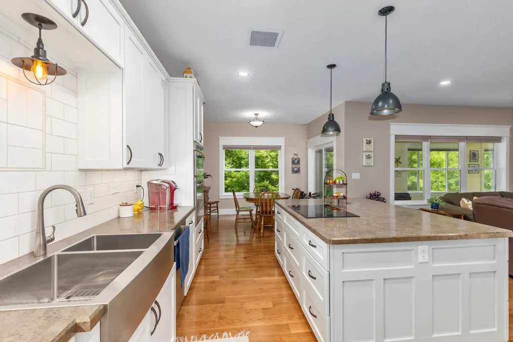 2961 Bristol Avenue NW Walker City MI 49544
