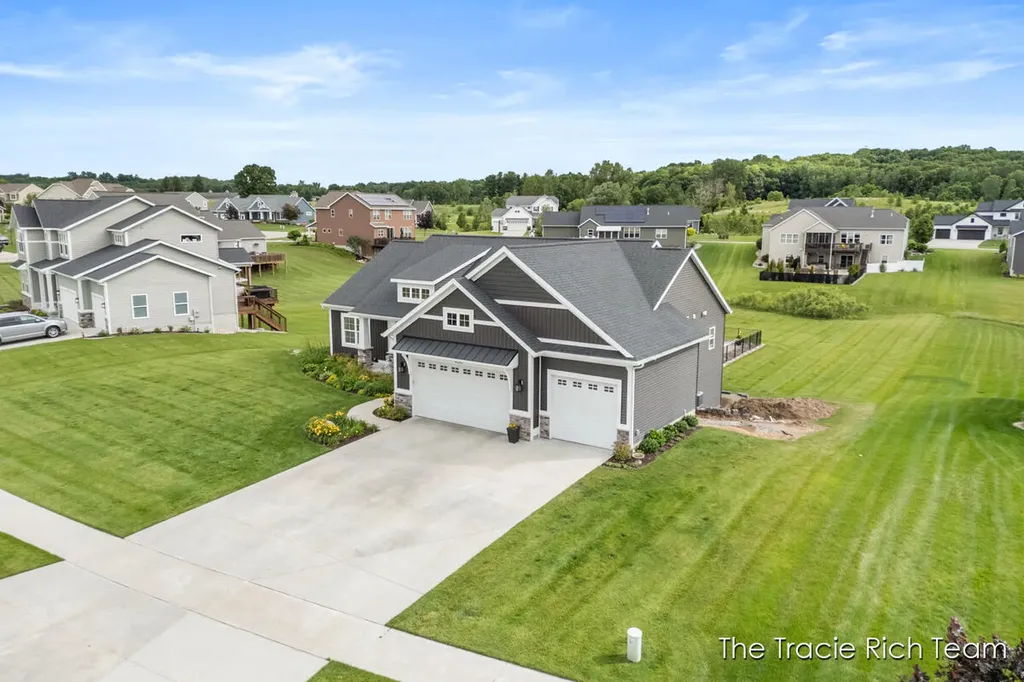 4187 Sheba Court NE Plainfield Charter Township MI 49306