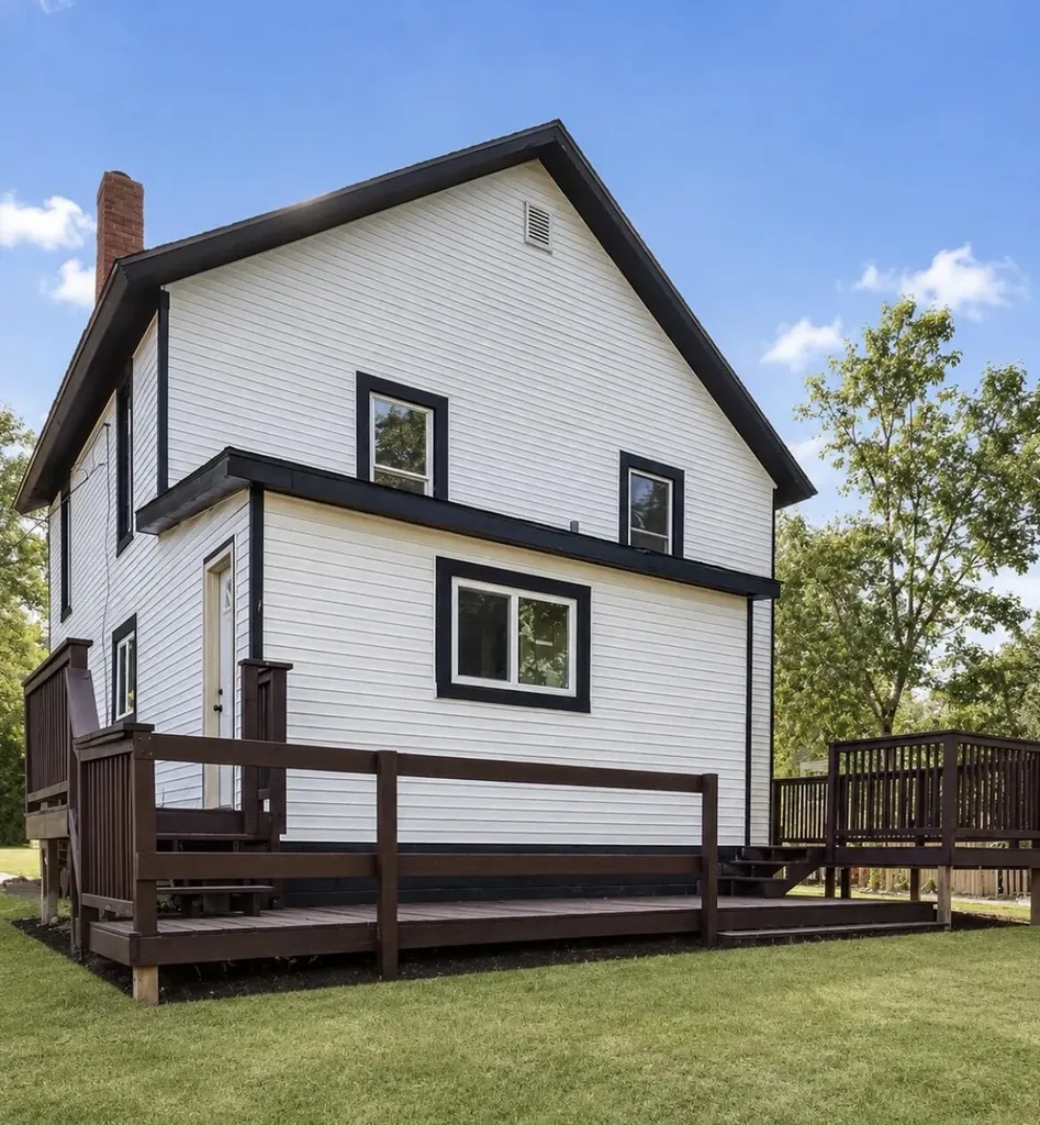 801 Maple Street Albion City MI 49224