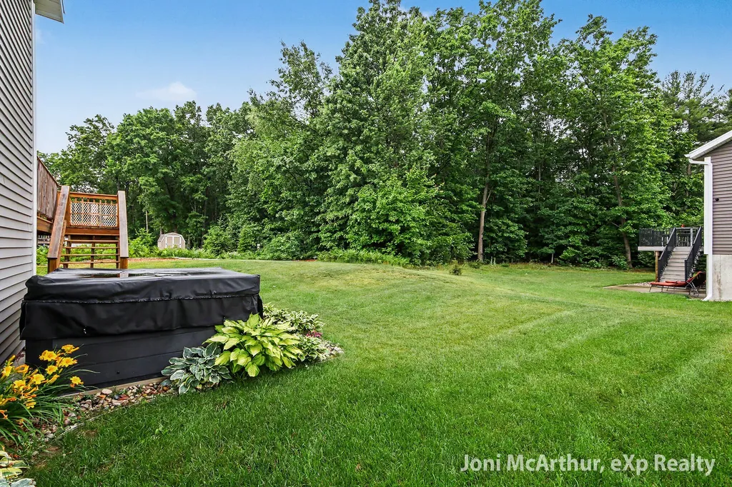 2670 Eagle Ridge Fruitport Charter Township MI 49444