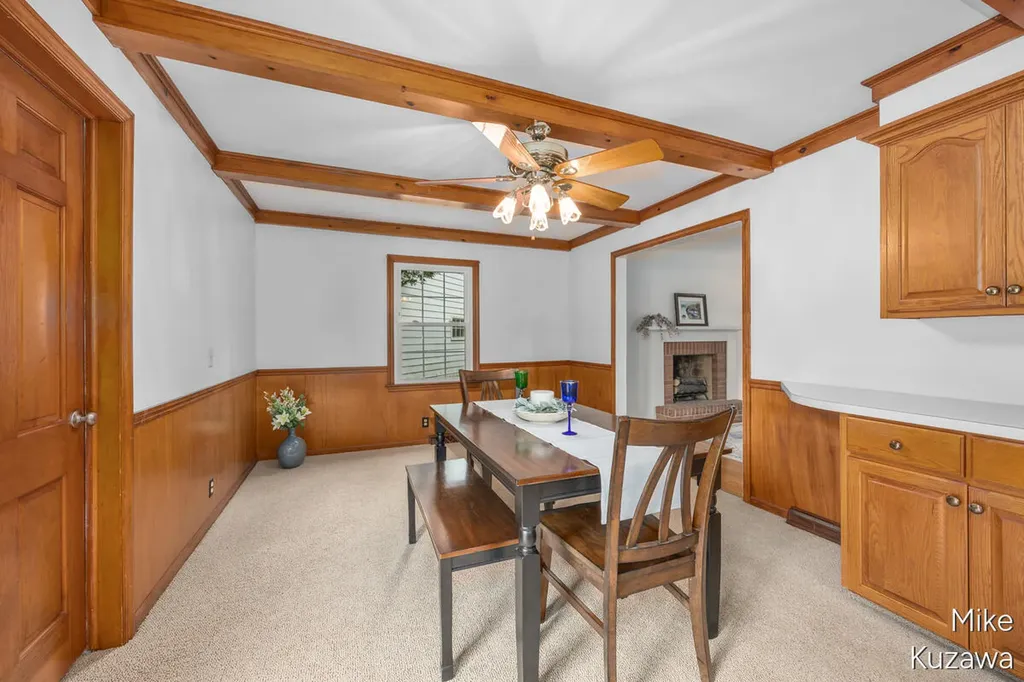 1711 Country Club Drive NE Grand Rapids City MI 49505