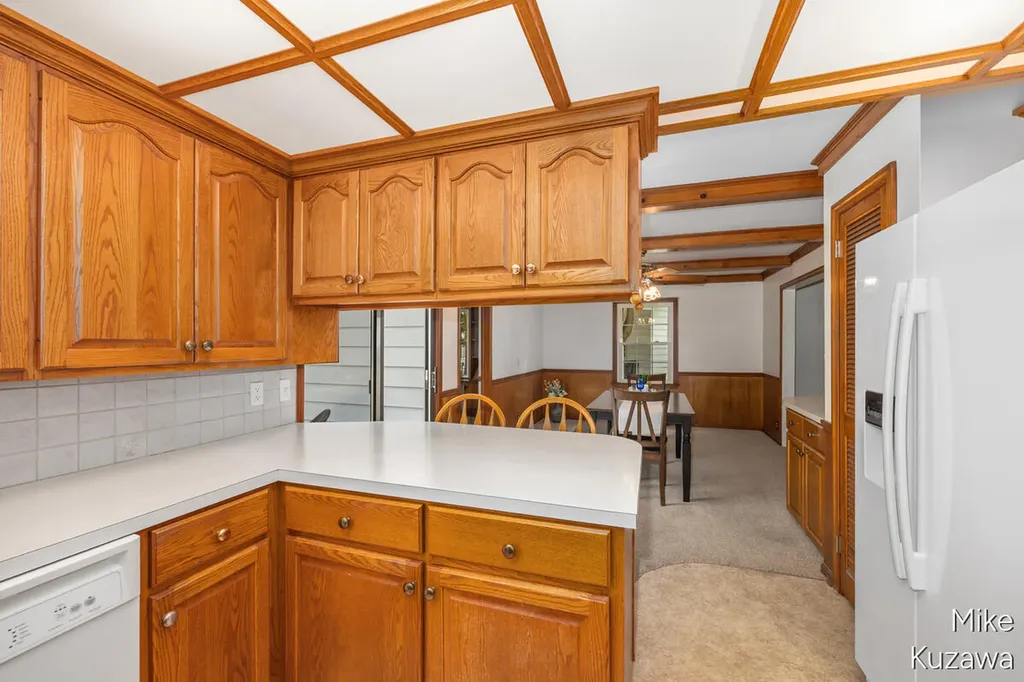 1711 Country Club Drive NE Grand Rapids City MI 49505
