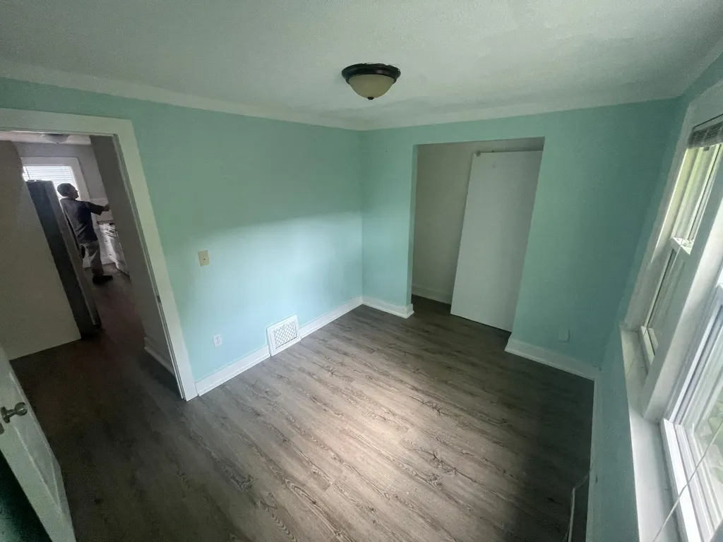 1534 Cedar Street NE Grand Rapids City MI 49503