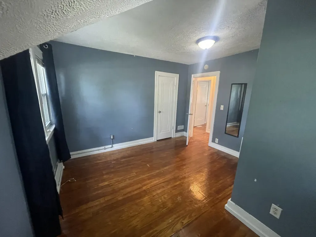 1534 Cedar Street NE Grand Rapids City MI 49503
