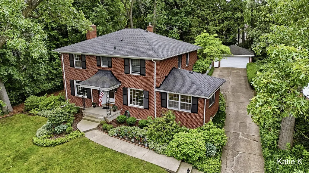 1648 Fisk Road SE East Grand Rapids City MI 49506