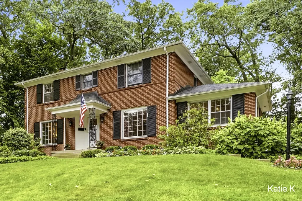 1648 Fisk Road SE East Grand Rapids City MI 49506