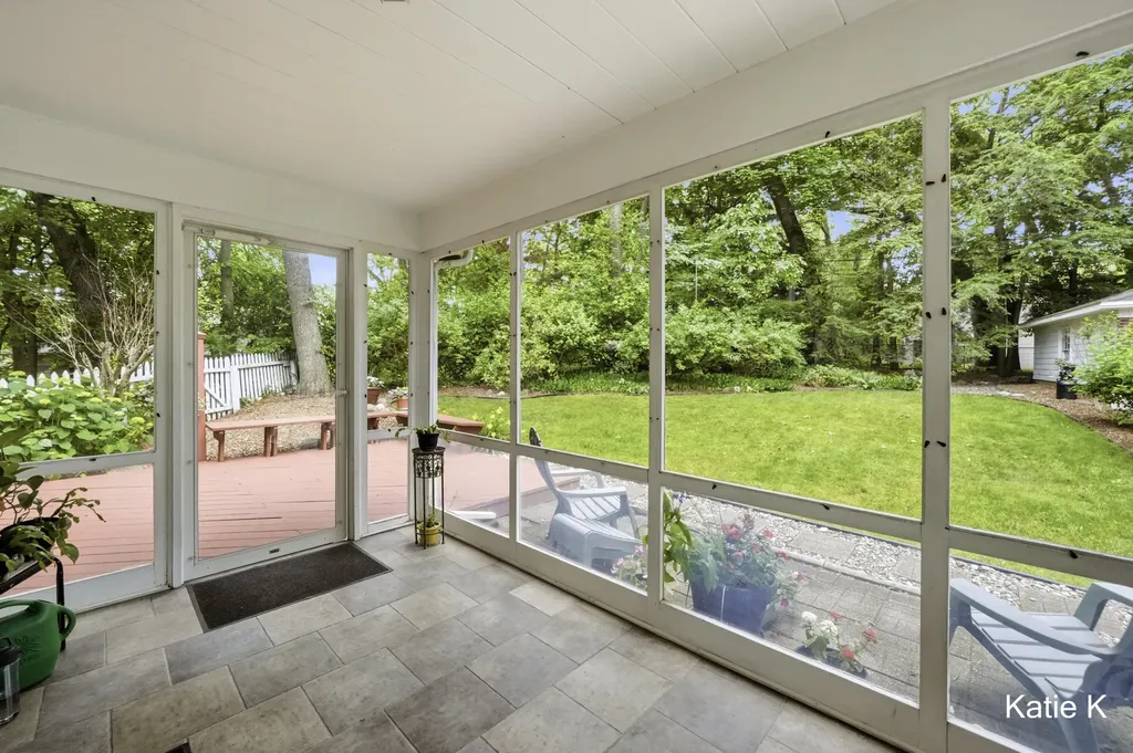 1648 Fisk Road SE East Grand Rapids City MI 49506