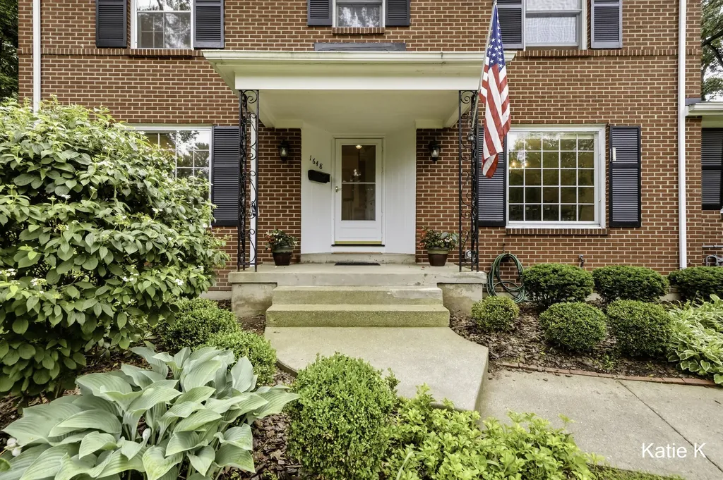 1648 Fisk Road SE East Grand Rapids City MI 49506