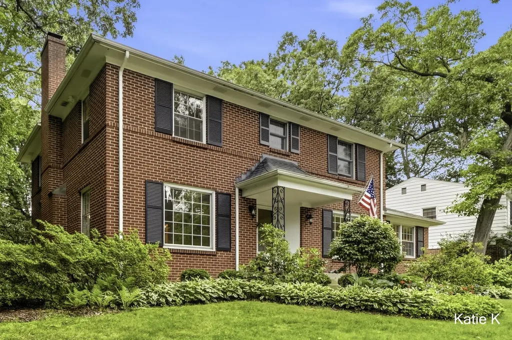 1648 Fisk Road SE East Grand Rapids City MI 49506