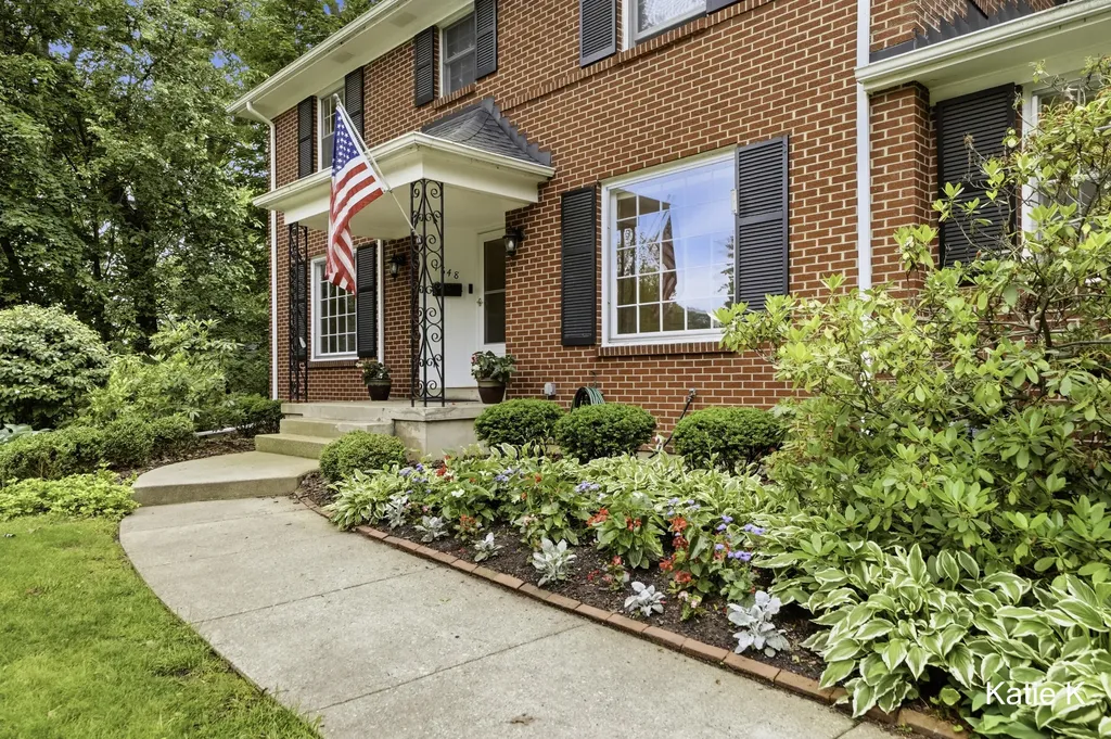 1648 Fisk Road SE East Grand Rapids City MI 49506