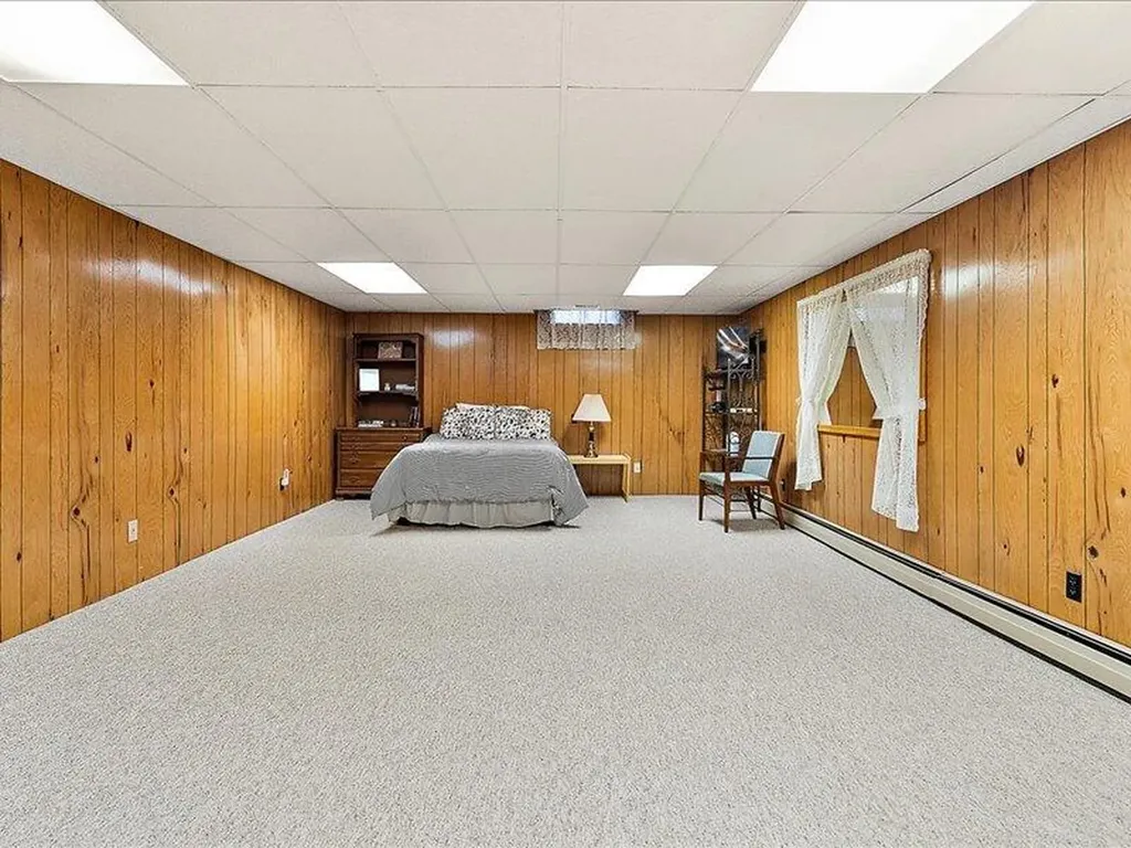 728 N Stewart Avenue Fremont City MI 49412