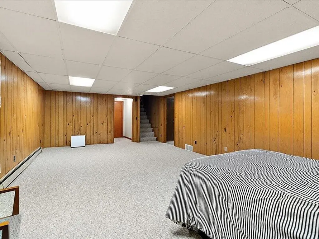 728 N Stewart Avenue Fremont City MI 49412