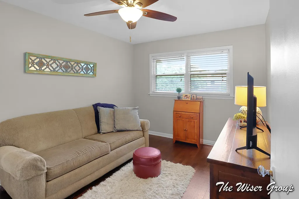 1613 Lotus Avenue SE Grand Rapids City MI 49506