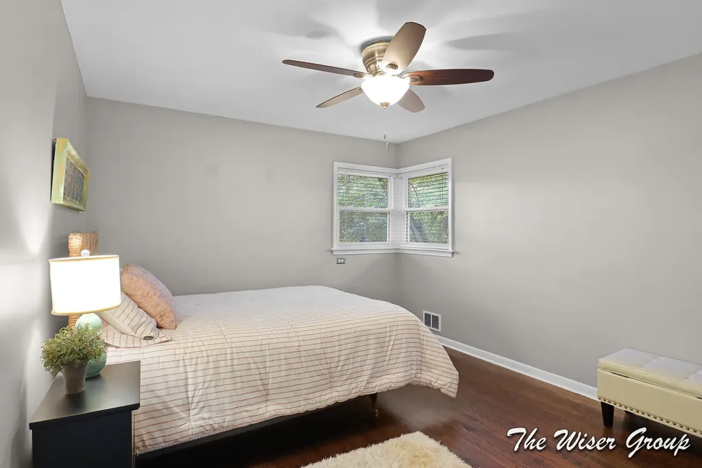 1613 Lotus Avenue SE Grand Rapids City MI 49506