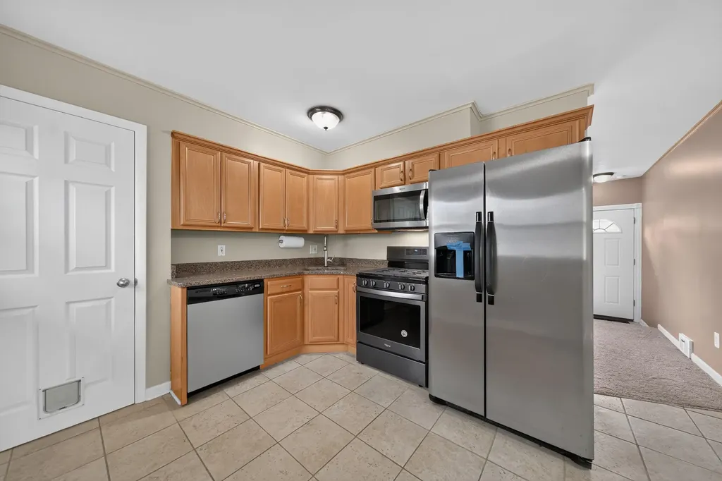 43924 Donley Drive Sterling Heights City MI 48314