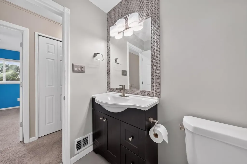 43924 Donley Drive Sterling Heights City MI 48314