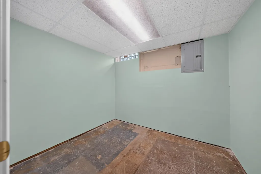 43924 Donley Drive Sterling Heights City MI 48314