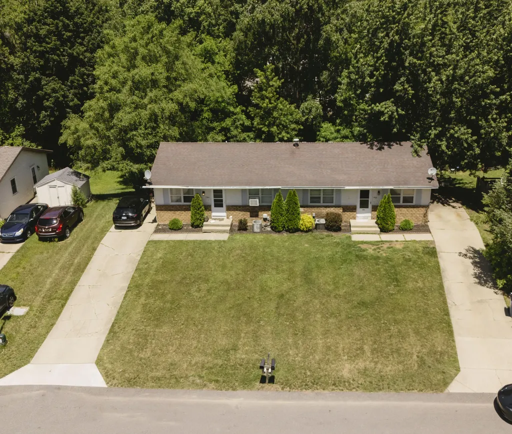 701-703 Coleman Street SE Gaines Charter Township MI 49548