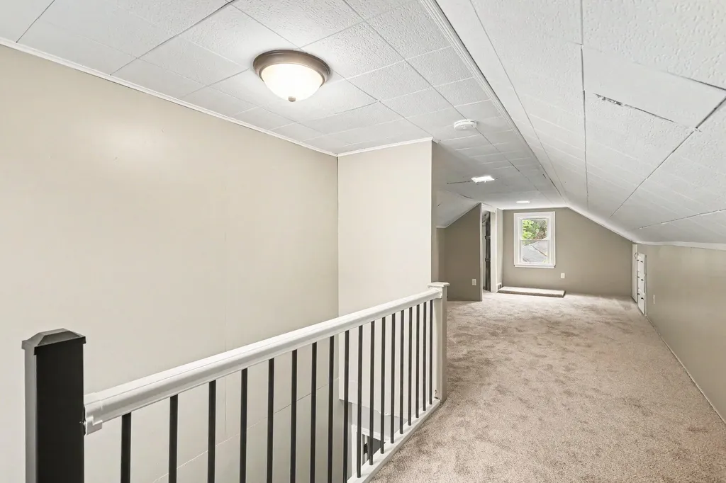 2215 Coolidge Street Lansing City MI 48906