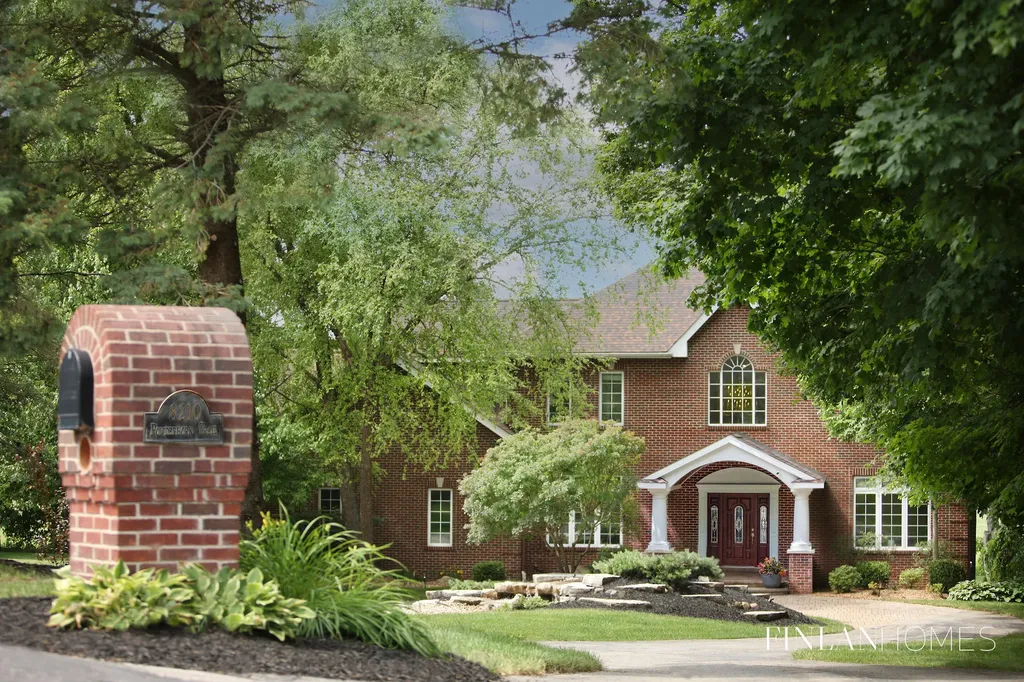 8210 Powderhorn Trail SE Caledonia Township MI 49316