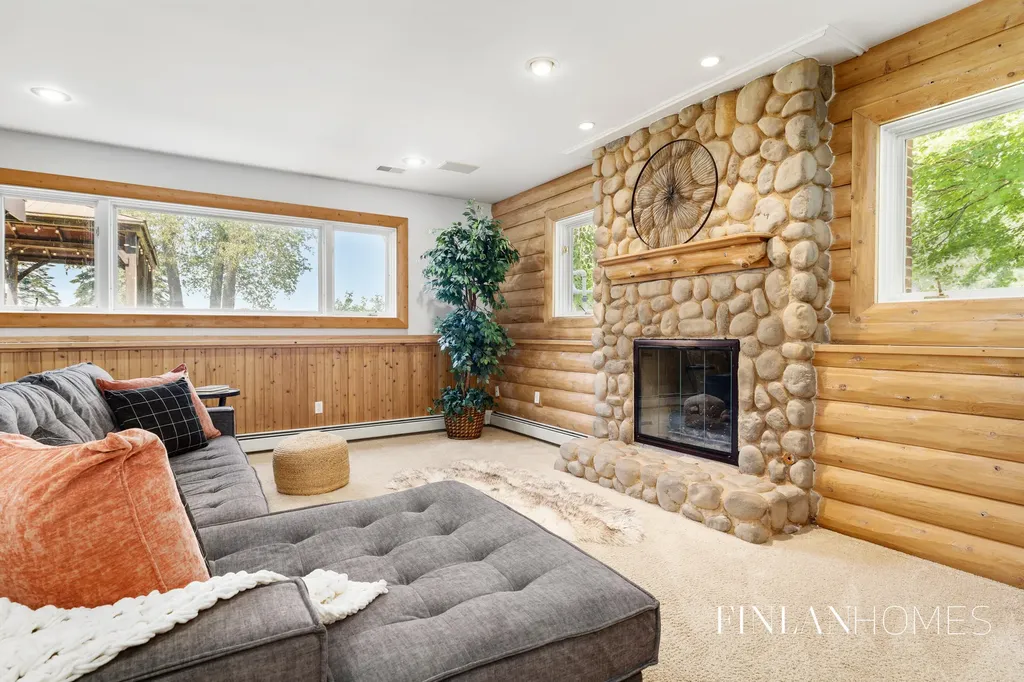 8210 Powderhorn Trail SE Caledonia Township MI 49316