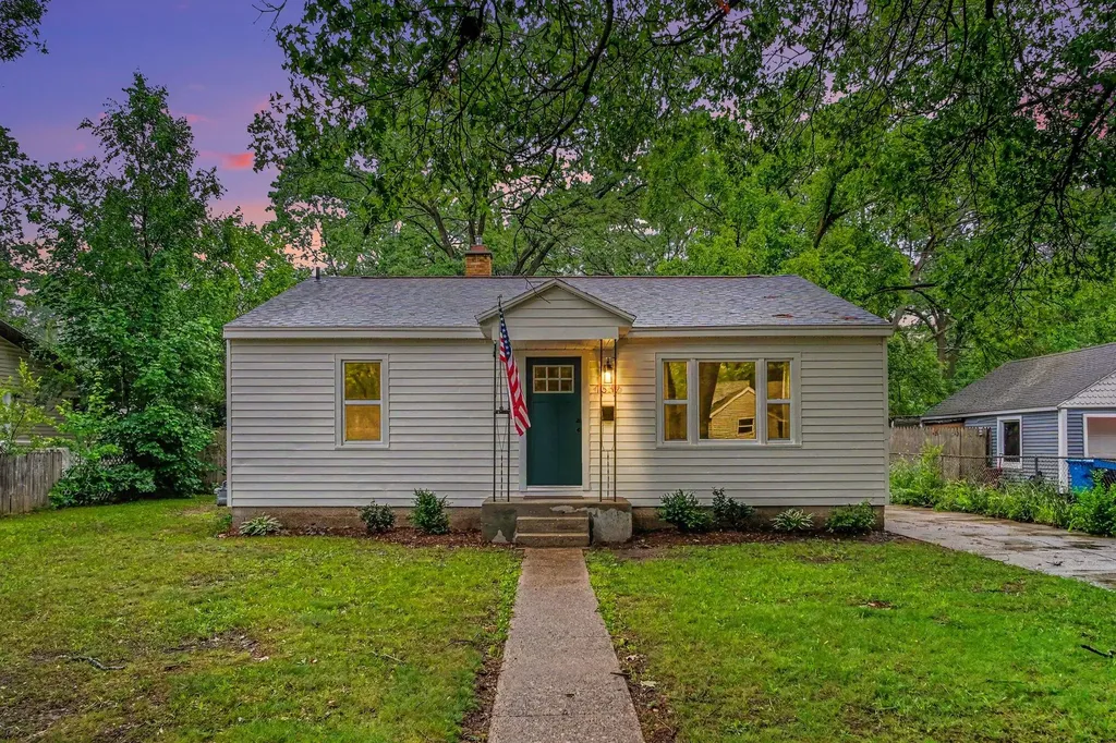 1339 Howard Avenue Muskegon City MI 49442