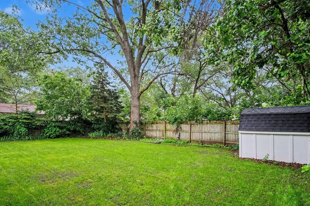 1339 Howard Avenue Muskegon City MI 49442