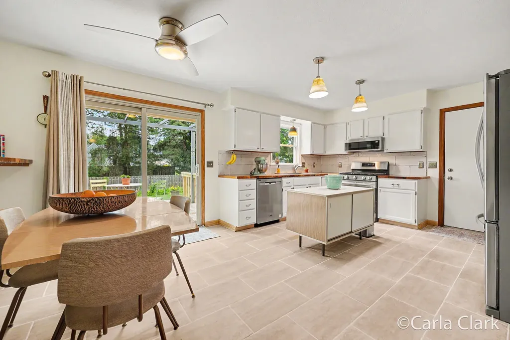 6285 Blanca Drive NE Plainfield Charter Township MI 49341