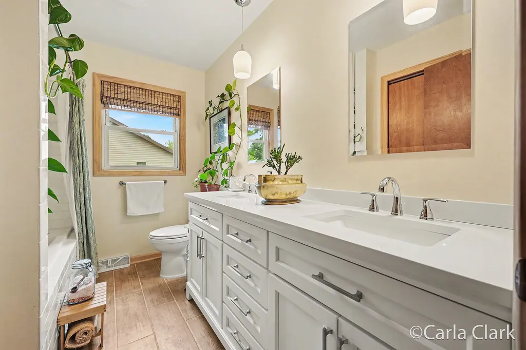6285 Blanca Drive NE Plainfield Charter Township MI 49341