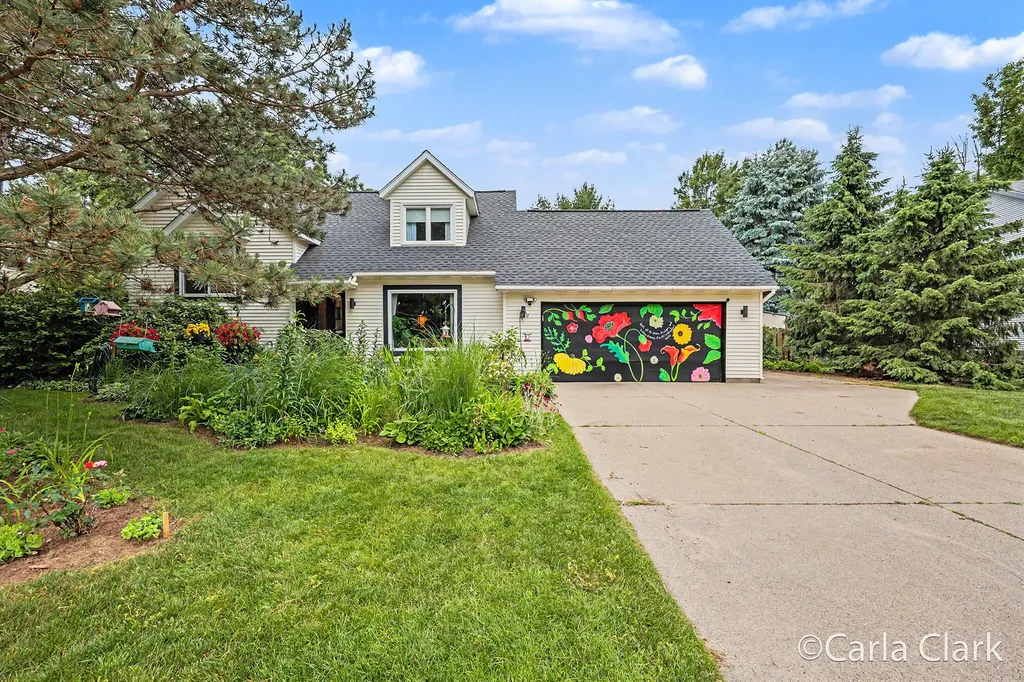 6285 Blanca Drive NE Plainfield Charter Township MI 49341
