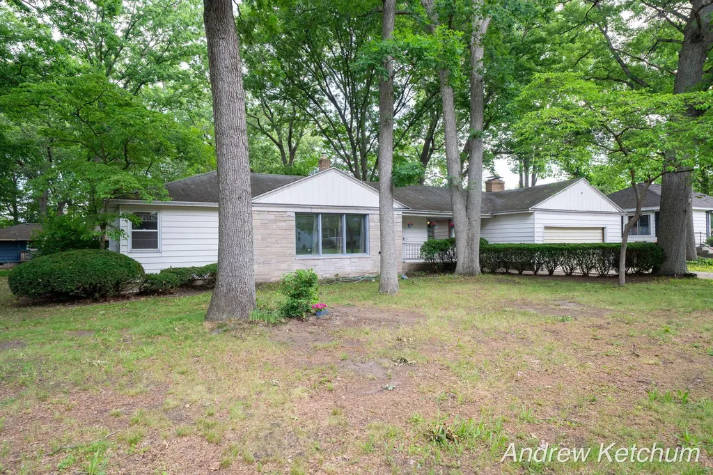 297 Fourth Avenue Holland Charter Township MI 49424