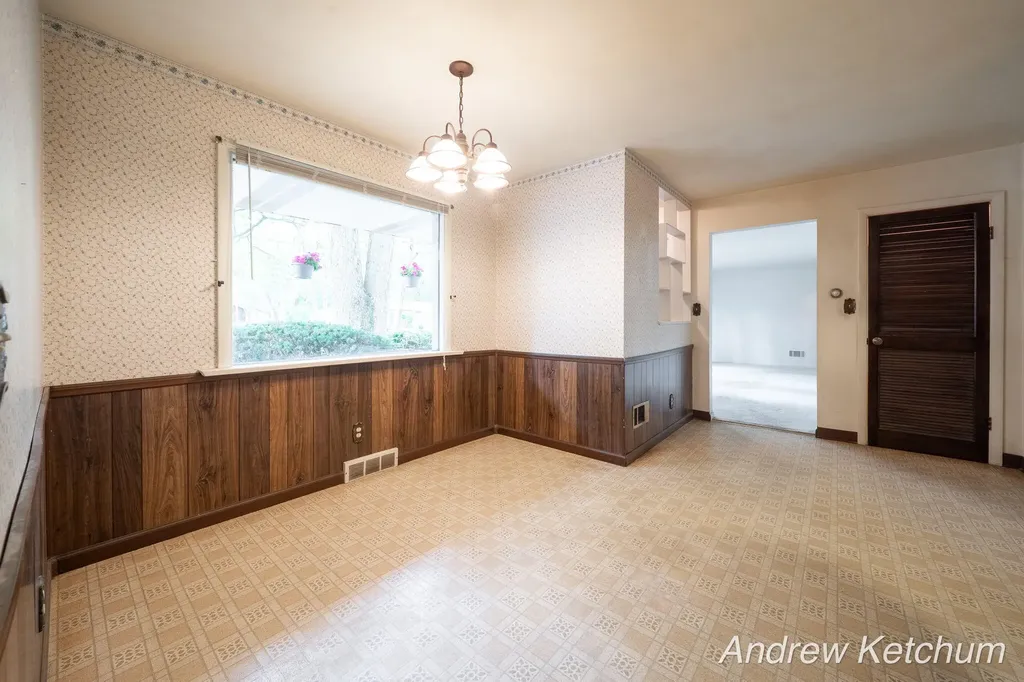 297 Fourth Avenue Holland Charter Township MI 49424