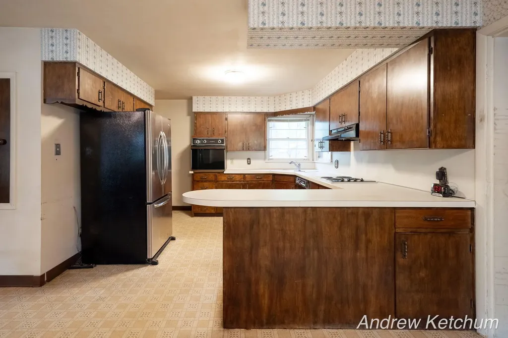 297 Fourth Avenue Holland Charter Township MI 49424