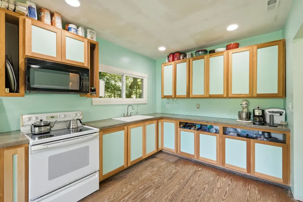 2453 108th Avenue Trowbridge Township MI 49078