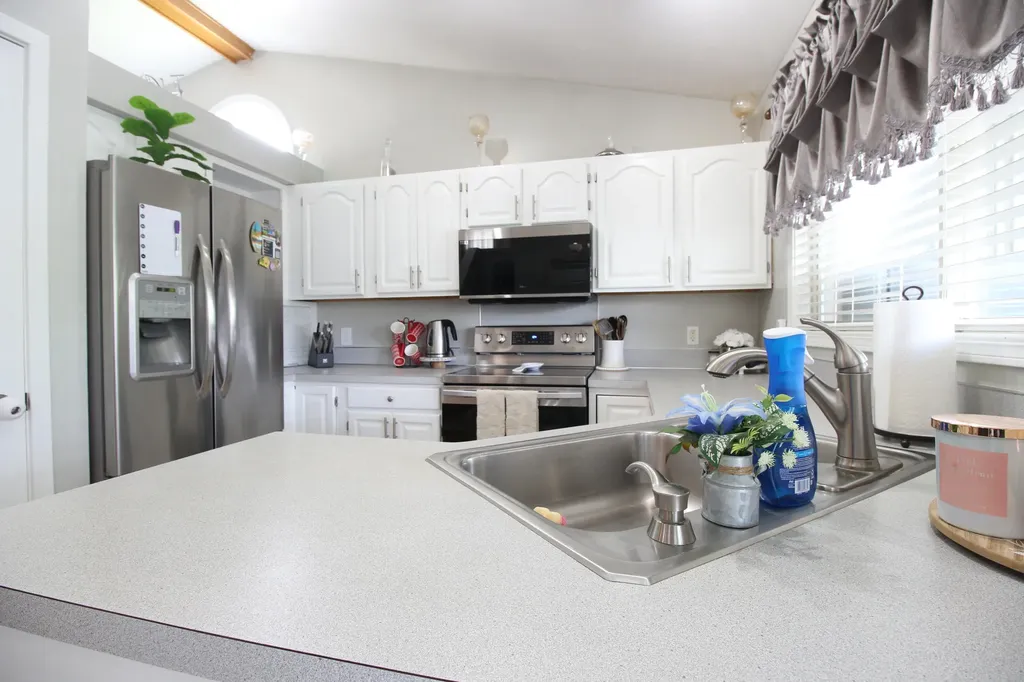 4570 Country Hill Drive SE Kentwood City MI 49512
