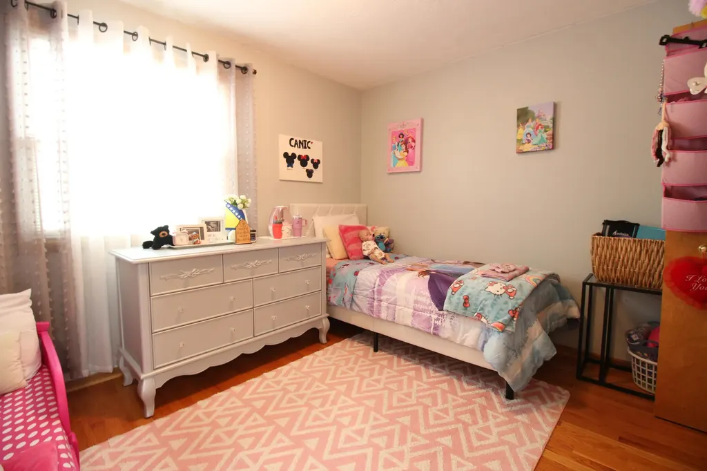 4570 Country Hill Drive SE Kentwood City MI 49512