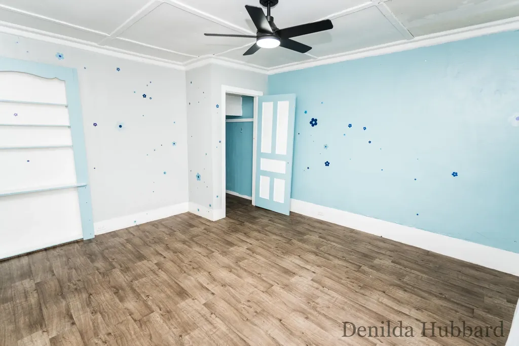 205 N Lincoln Avenue Unknown City MI 48850