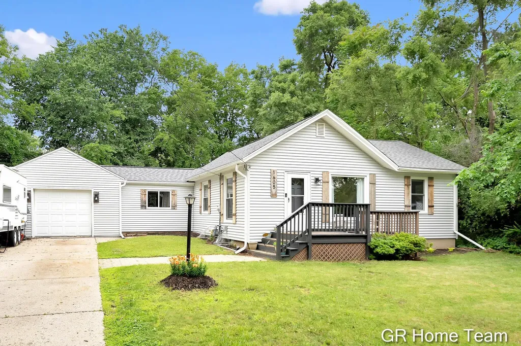 1605 Preston Avenue NW Grand Rapids City MI 49504