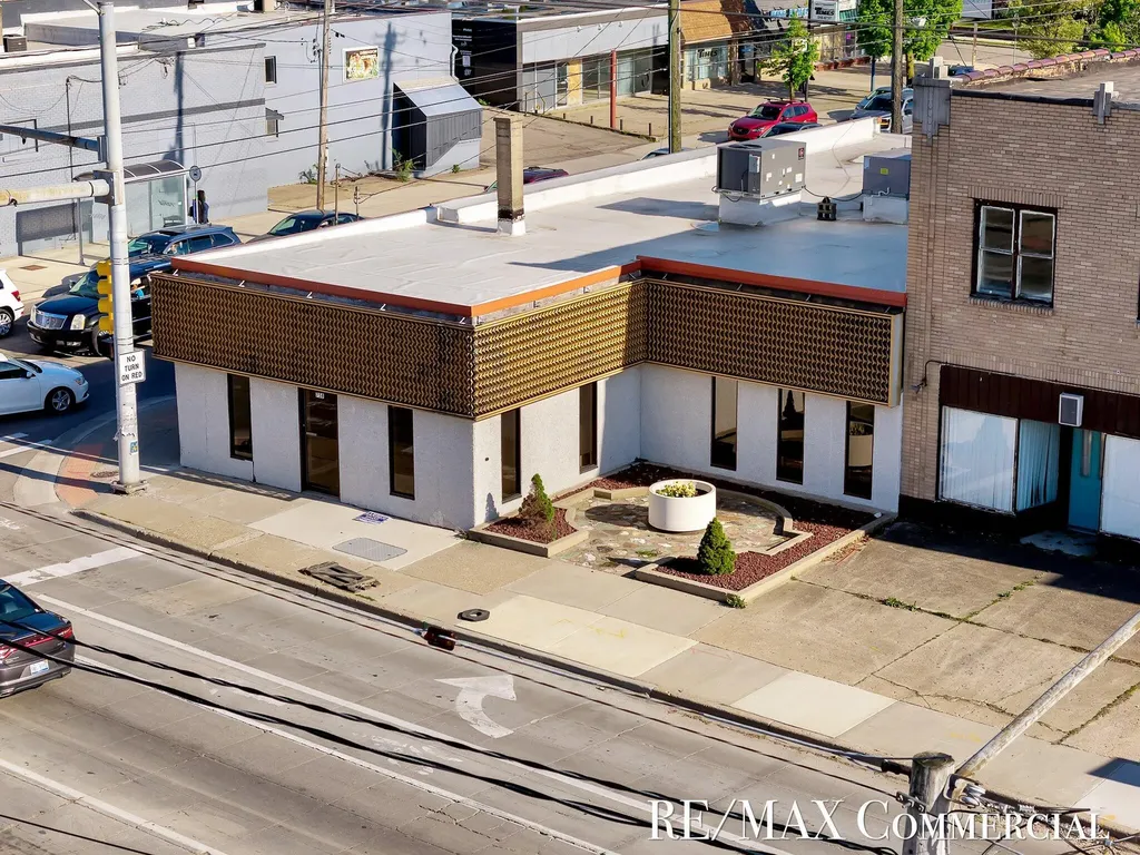 758 Burton Street SE Grand Rapids City MI 49507