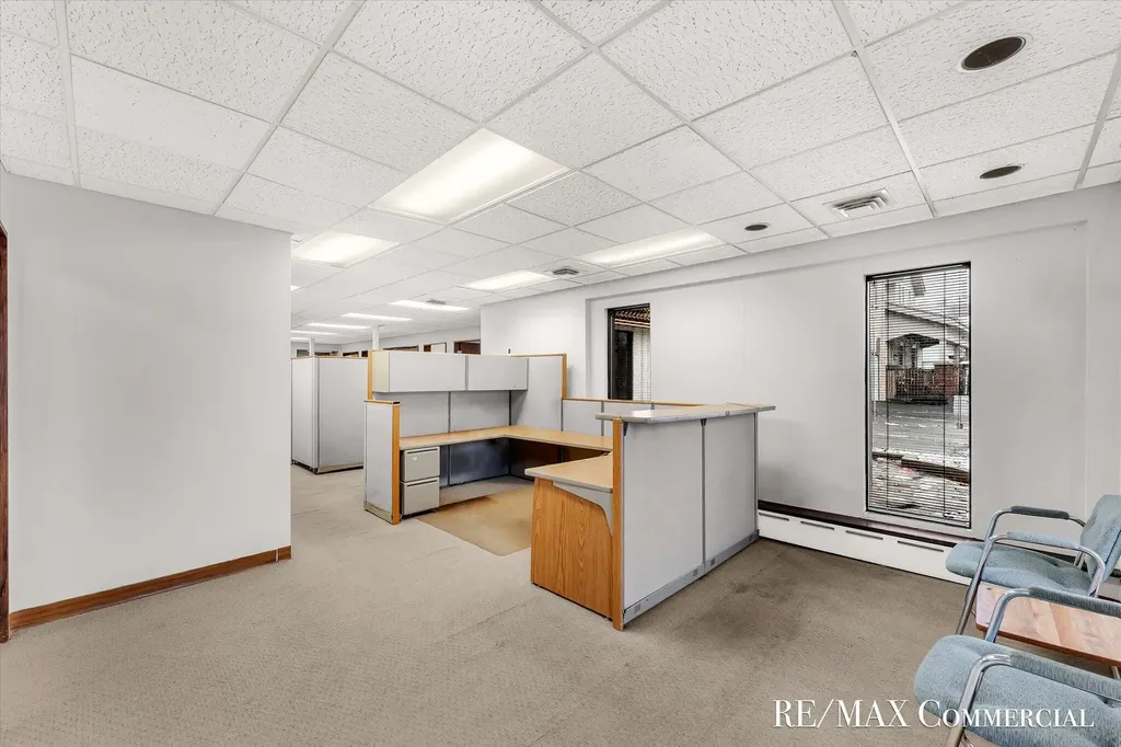 758 Burton Street SE Grand Rapids City MI 49507